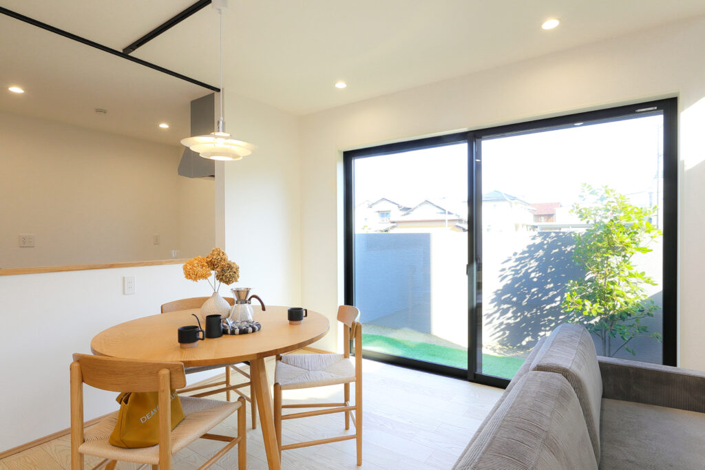 庭を身近に感じながら過ごす回遊動線のある暮らし