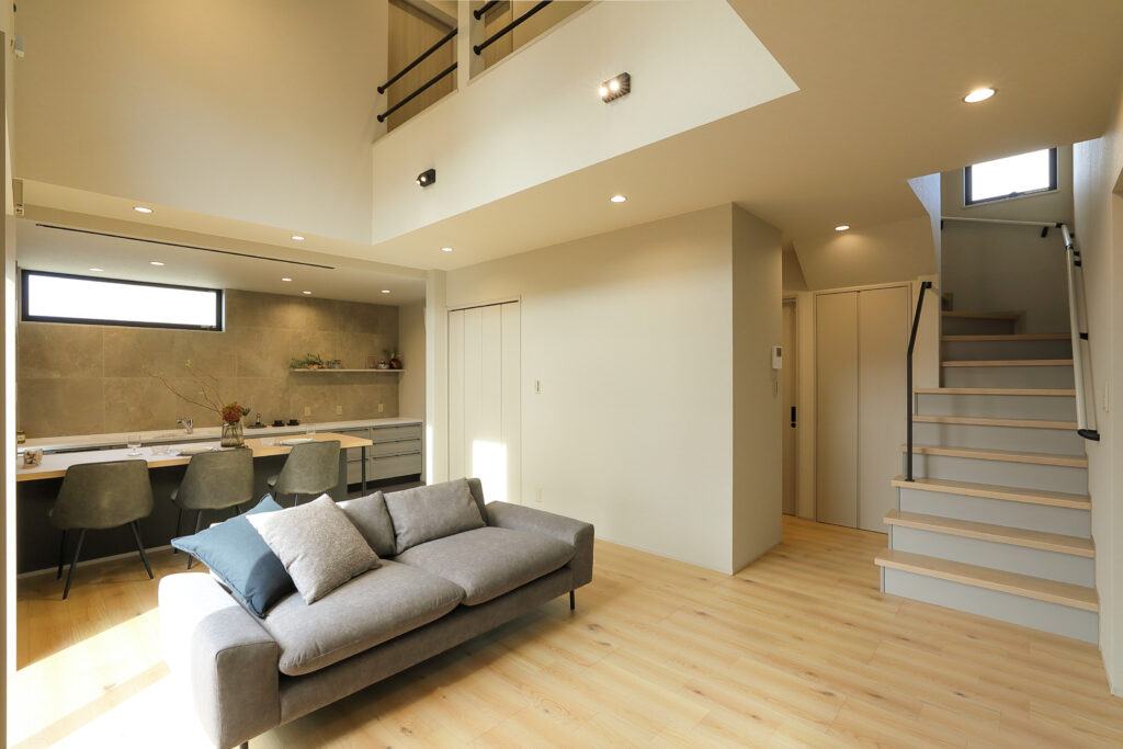 11/22-24【完成見学会】鏡島西/コックピットキッチンのいえ