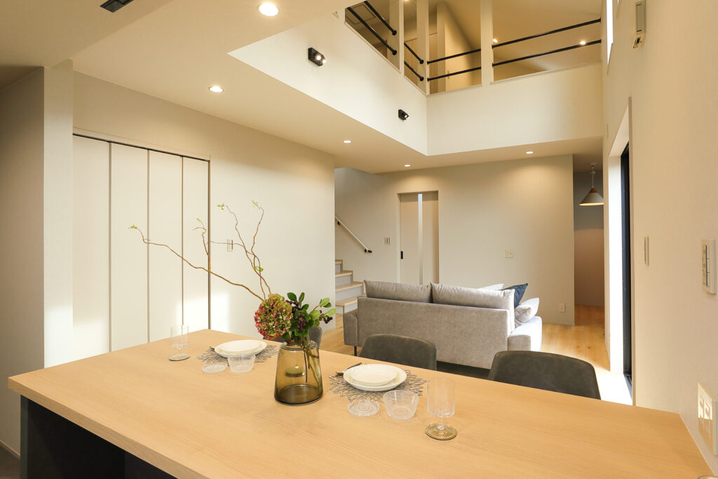 11/22-24【完成見学会】鏡島西/コックピットキッチンのいえ